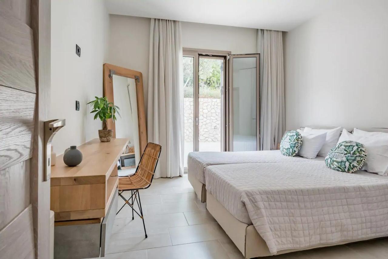 Etherealvilla-Family Villa With Pool Lourdata  Ngoại thất bức ảnh