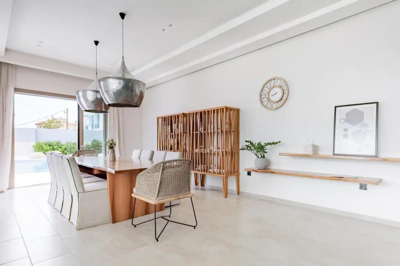 Etherealvilla-Family Villa With Pool Lourdata  Ngoại thất bức ảnh